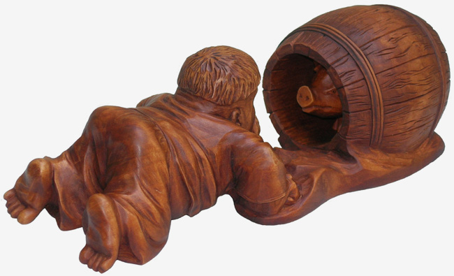 Мужик и поросенок 2009, деревянная скульптура. Резьба по дереву. Vip сувениры.
